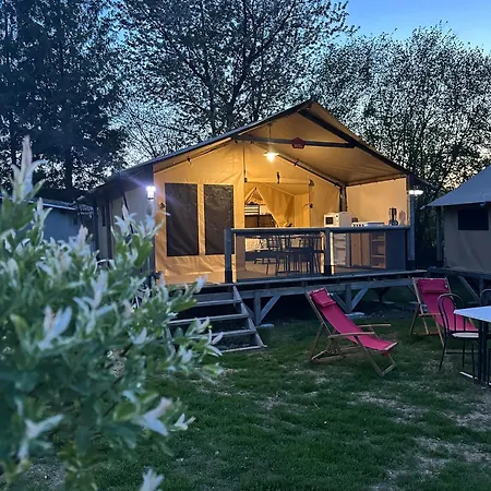 Luxury tent Clos Des Monts Tente Safari J